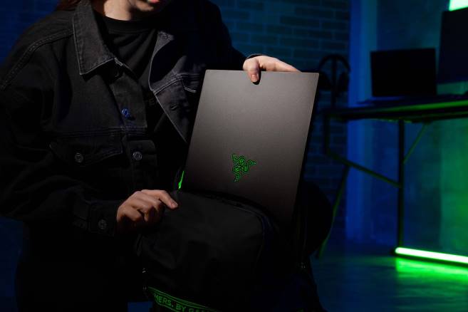Razer tilpasse bladet 15 laptop én farge FL0B10