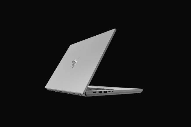 Razer tilpasse bladet 16 laptop én farge FL0B6