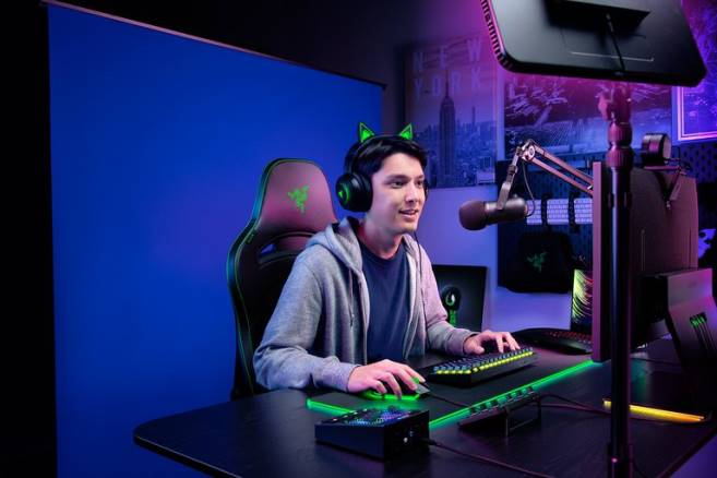 Razer bakskjerm innholdsskaping blå FL0B114