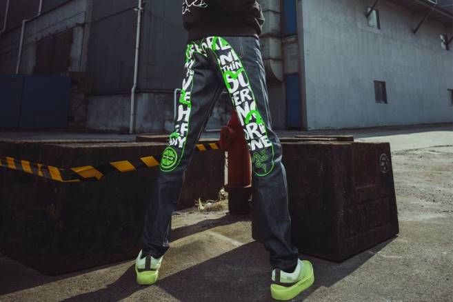 Razer evisu daicock-trykk med broderte jeans med gulrotpasning #2017 klær én farge FL0B192