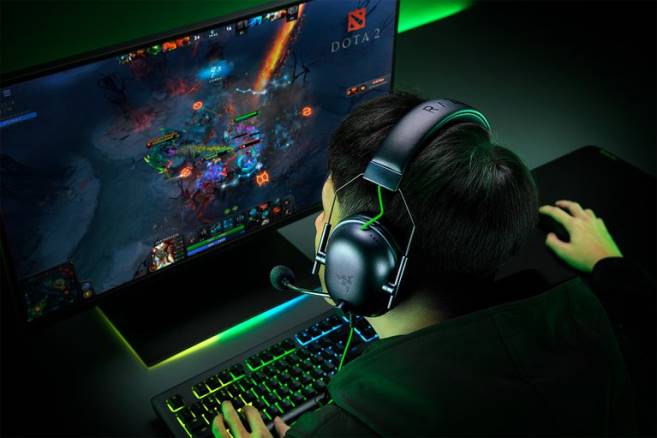 Razer blackshark v2 usb spilllyd svart FL0B89