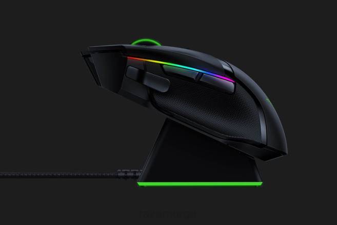 Razer basilisk ultimate med ladestasjon mus én farge FL0B35