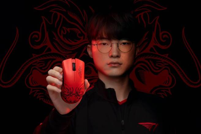 Razer deathadder v3 pro faker edition mus én farge FL0B37