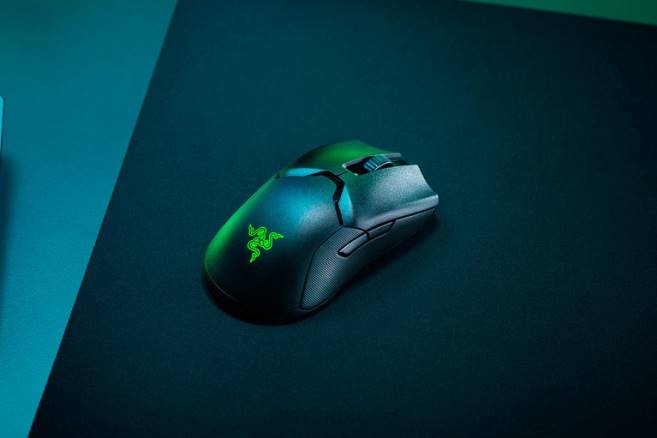 Razer viper ultimate (bare mus) mus svart FL0B51