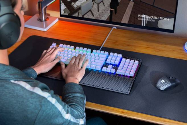 Razer blackwidow v3 - green switch - us - roblox edition tastatur hvit FL0B59