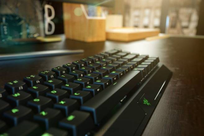 Razer blackwidow v3 mini hyperspeed - gul bryter - oss tastatur svart FL0B63