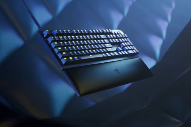 Razer huntsman v2 - klikky optisk bryter - oss tastatur én farge FL0B69